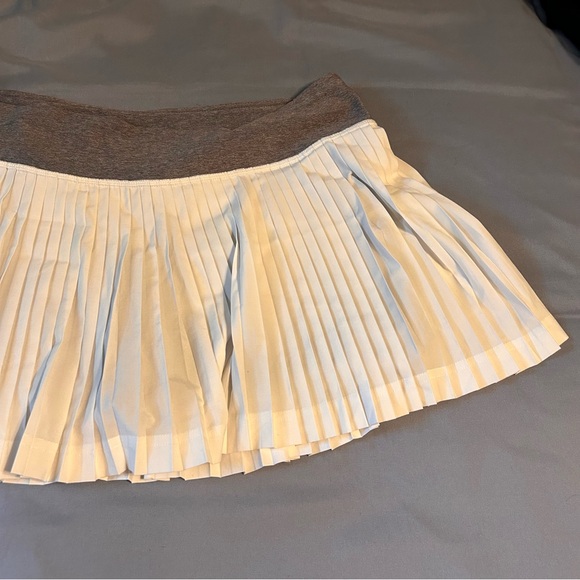 Lululemon Pleat To Street Skirt - Picture 6 of 15